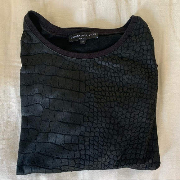 GENERATION LOVE Faux Croc Leather Sweatshirt - Picture 4 of 4